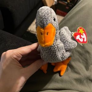Ty Beanie Babie “Honks” 1999